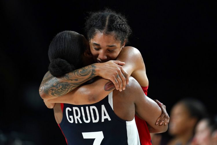 France beats Serbia 91-76 for bronze medal in women's hoops